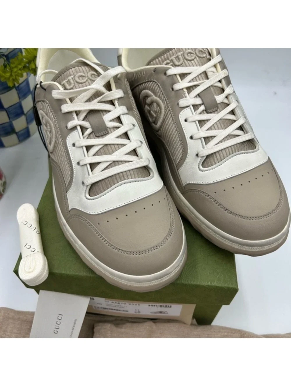 Men’s Gucci MAC 80 low top leather sneakers size 11 fits 11.5 US made in Italy